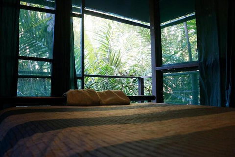 Sanctuary Retreat - ACT Tourism 7