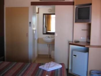 Goondiwindi Motel - ACT Tourism 1
