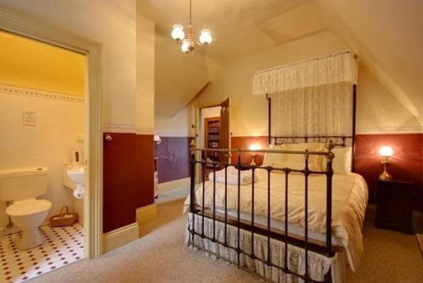 Westella Colonial B&B - ACT Tourism 3