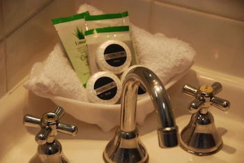 Acacia Motel Griffith - ACT Tourism 5