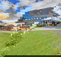 Thunderbird Motel - ACT Tourism