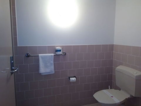 Tamwell Motel And Coffee Lounge - ACT Tourism 6