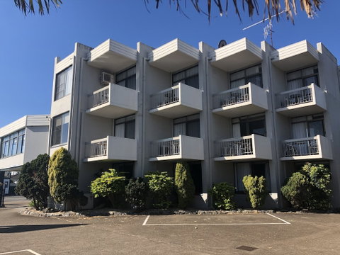 East Port Motor Inn - ACT Tourism 1