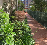 Town Beach Beachcomber Resort - ACT Tourism
