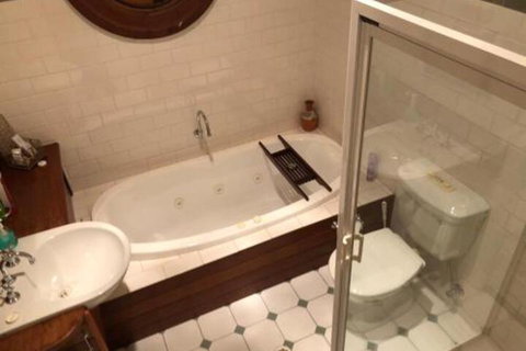 Lorelei Bed & Breakfast - ACT Tourism 5