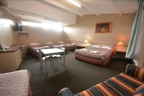 Parkview Motor Inn Parkes - ACT Tourism 2