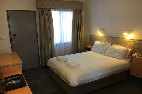 Spa Village Travel Inn - ACT Tourism 4