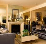 Andres Mews Luxury Serviced Apartments - ACT Tourism