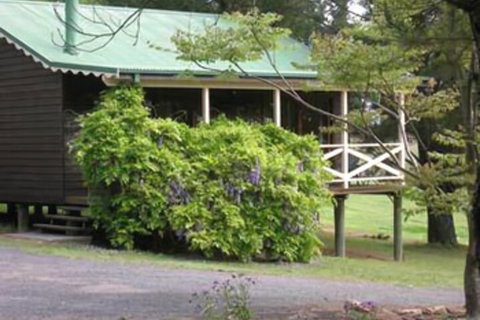 Madison's Mountain Retreat - ACT Tourism 1