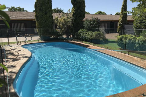 Country Apartments - ACT Tourism 4