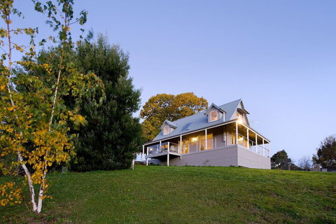 Della Fonte - ACT Tourism 1