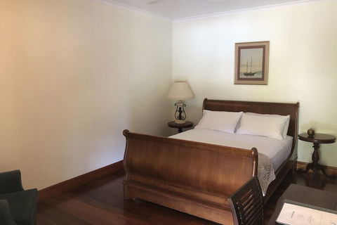 Daintree Manor Bed & Breakfast - ACT Tourism 2