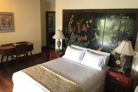 Daintree Manor Bed & Breakfast - ACT Tourism 3