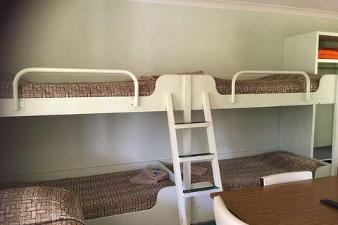 Warrumbungles Mountain Motel - ACT Tourism 3