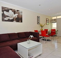 Park Vista Executive Townhouses - ACT Tourism