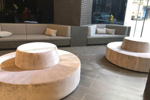 Avanti Two Bedroom View Apartment Floor 44 CBD - ACT Tourism 5