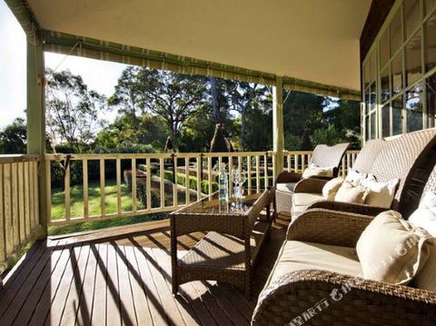 Fleur De Lys - ACT Tourism 4