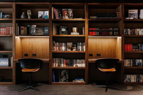 JC Waterview Apartments On Collins - ACT Tourism 2