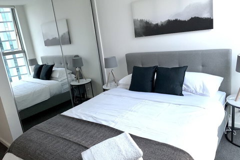 JC Waterview Apartments On Collins - ACT Tourism 6