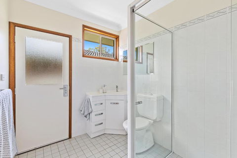 Kalimna Lakeside Living - ACT Tourism 1