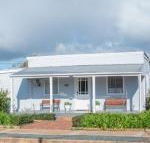 The Rested Guest 3 Bedroom Cottage West Wyalong - ACT Tourism