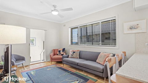 Yacaaba Beautiful Waterfront Location - ACT Tourism 5