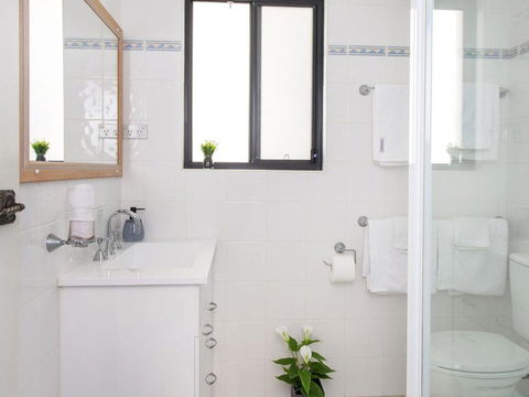 At The Beach Kiama Surf Beach At Your Doorstep - ACT Tourism 2