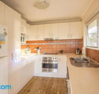 Clissold Street 11 Mollymook - ACT Tourism