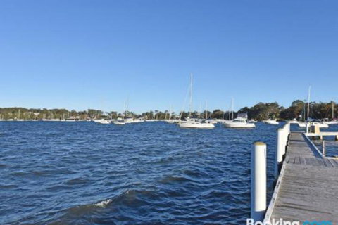 Wangi Waterfront Delight 1bdr Studio - ACT Tourism 3