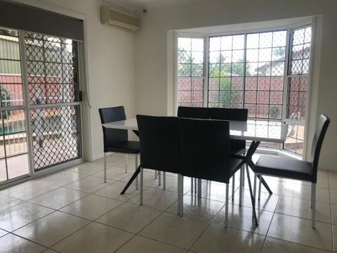 Townsville Wistaria Spacious Home - ACT Tourism 5