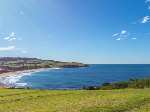 COASTLINE Boat Harbour Gerringong 4pm Check Out Sundays - ACT Tourism 0