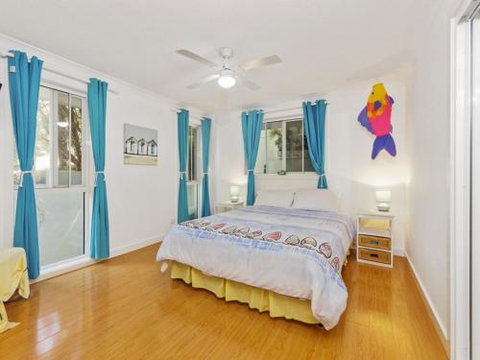 NANNY & POPPYS BEACH HOUSE Gerroa 4pm Check Out Sundays - ACT Tourism 2