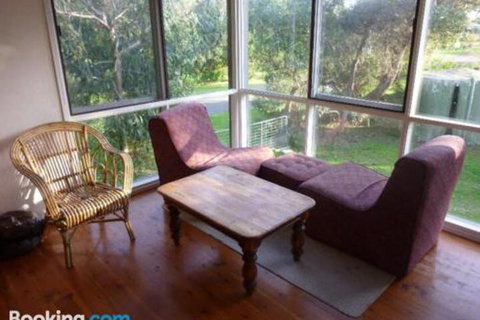 11 The Boulevarde Sandy Point - ACT Tourism 6