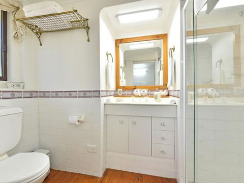 Olive Grove Studio 1 - ACT Tourism 6