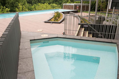 KUI Manhattan Apartments - ACT Tourism 3