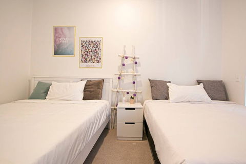 F03-darling Harbour 1 BDR APT - ACT Tourism 2