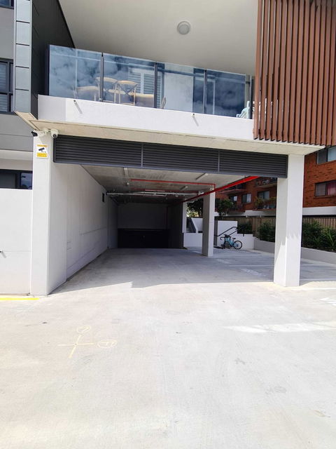 Modern 2 BR With Private Pool & Garden - ACT Tourism 0