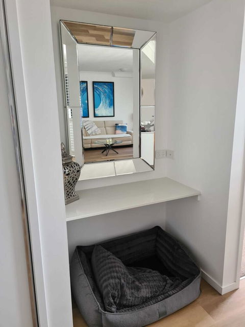 Modern 2 BR With Private Pool & Garden - ACT Tourism 6