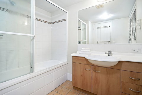 BlueskyApts At Turtle Beach 34 - ACT Tourism 5