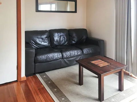 Home Near Shops & Beach - ACT Tourism 2