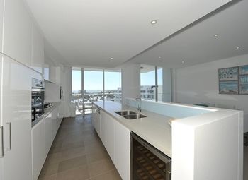 Mandurah Private Collection - ACT Tourism 2