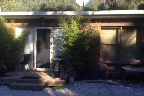 Bushy Park Retreat - ACT Tourism 0