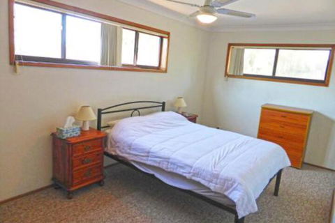 Dolphins Delight At Culburra Beach - ACT Tourism 7