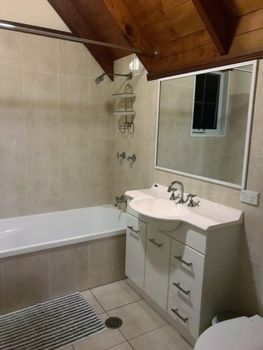 Kookaburra Cottage At Hat Head - ACT Tourism 3