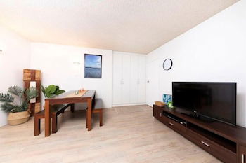 Hibiscus Court Unit 4 - ACT Tourism 3