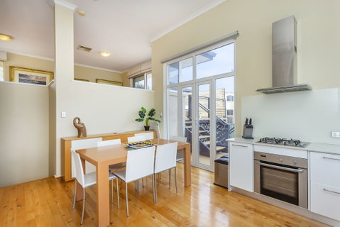 Scarborough Seaview Loft - ACT Tourism 3
