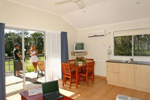 Port Stephens Koala Sanctuary - ACT Tourism 4