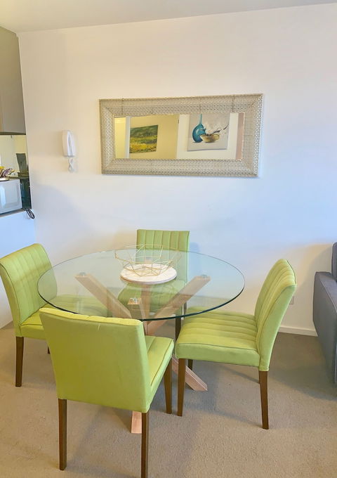 Luxury Apartment With View - ACT Tourism 3