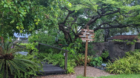 Woolshed Eco Lodge - ACT Tourism 0