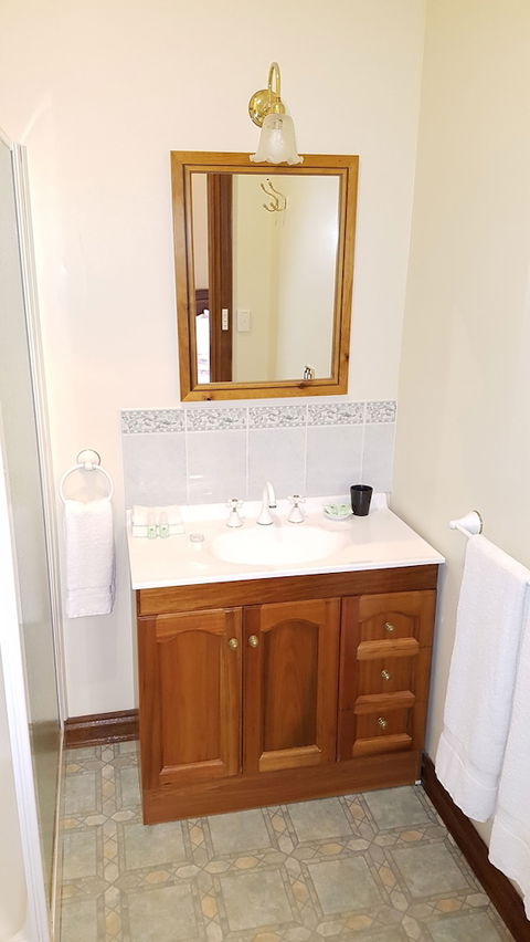 The Postmaster Inn BnB - ACT Tourism 2